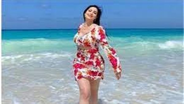 نسرين طافش تثير الجدل بهذه الإطلالة | شاهد