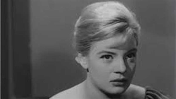 ما القصة؟.. فيديو للفنانة الراحلة نادية لطفي يثير ضجة | شاهد