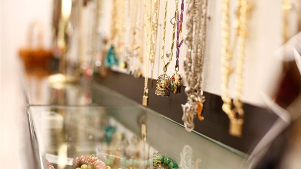 سعر الذهب اليوم السبت 27-7-2024 تحرك مفاجيء