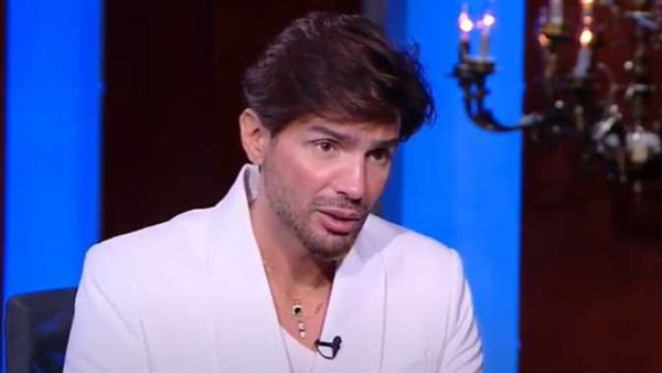 بعمل بوتكس وبدلع نفسي.. تصريحات مثيرة للجدل للفنان شادي شامل | فيديو