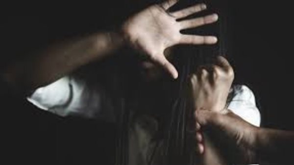 اجبرها على توقيع إيصالات أمانة.. تفاصيل الحكم على العامل المتهم بخطف طليقته بقنا