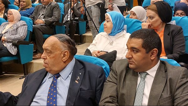 اليونسكو والجايكا والاكاديمية العربية يشيدوا بمؤتمر الباحث الصغير لمدارس بدر