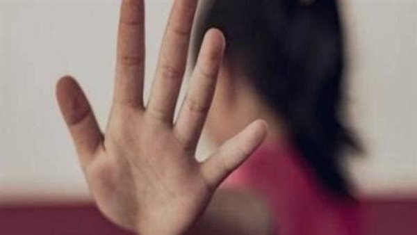 علاقة مع مساعدته وملامسة الفتيات.. كواليس سقوط محفظ قرآن المتهم بالتحرش في البدرشين