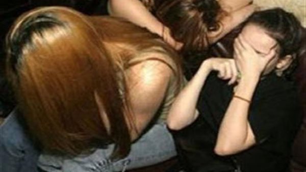 اتفقوا على سهرة حمراء وخدروه..تفاصيل جديدة في قضية الفتيات الثلاث والخليجي بالشيخ زايد