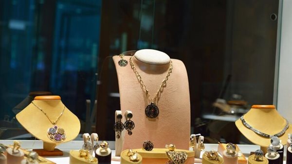 سعر الذهب اليوم الأحد 4-8-2024 ارتفاع جديد