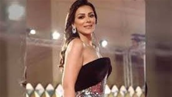 بملابس البحر.. إنجي المقدم تستعرض رشاقتها | شاهد