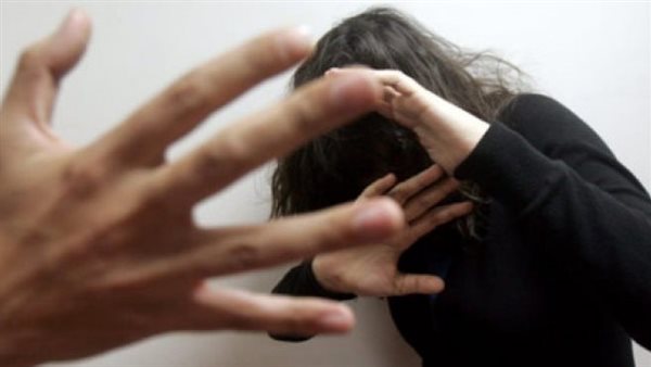 مراته أوهمته بسوء سلوكها.. تفاصيل إحالة الأب المتهم بإنهاء حياة ابنته إلى الجنايات 