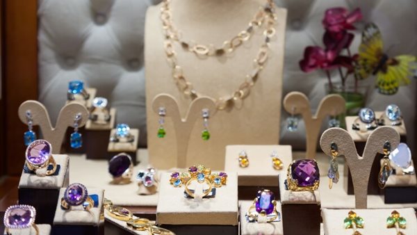 سعر الذهب اليوم الأحد 21-7-2024 تحرك جديد