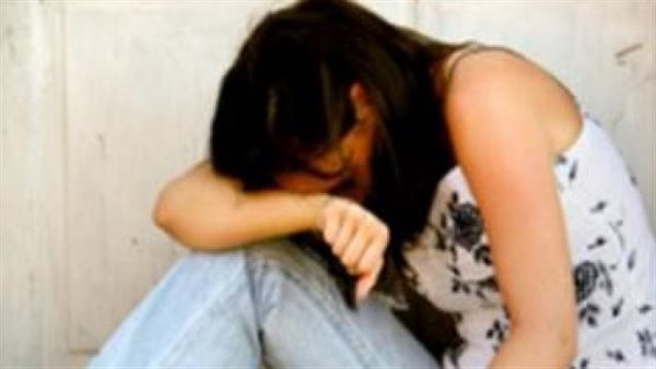 تحسس جسدها..قرار جديد في محاكمة كهربائى لاتهامه بالتحرش بربة منزل