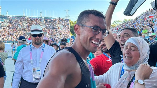 والدة أحمد الجندي تكشف كواليس اتصال انتصار السيسي لتهنئتها