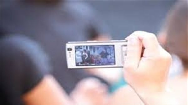 استدرجها لمسكنه وأوهمها بالزواج.. تفاصيل مثيرة في الحكم على عامل صّور فتاة في أوضاع خادشة