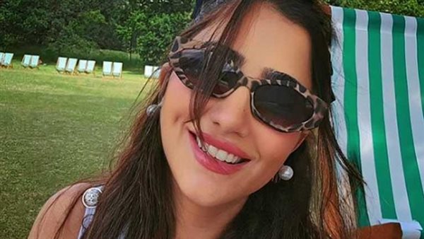 الست اللي تتخان تتطلق.. تصريحات مثيرة من مي عمر عن خيانة الزوج لزوجته | فيديو