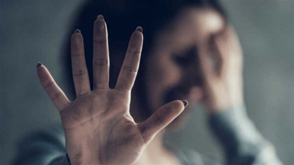 اعتدى عليها وهرب.. تفاصيل مثيرة في اتهام شاب بالتحـ. رش بفتاة بالشيخ زايد 