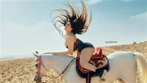 فسق وفجور وفيديوهات خادشة.. القصة الكاملة لضبط الراقصة سلطانة في الجيزة