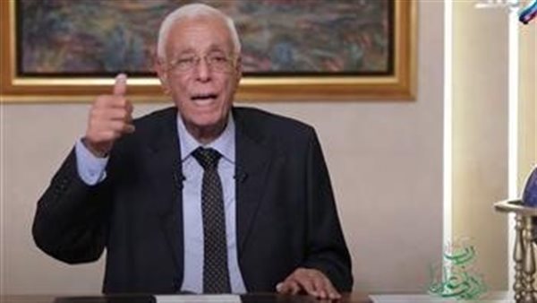 حسام موافي يحذر مرضى الكوليسترول من وجبات الدليفري | فيديو