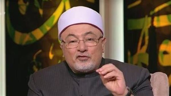 خالد الجندى: الصلاة فى وقتها أهم من الجهاد وبر الوالدين | فيديو