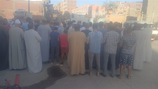 جثمان منبوذ و3 أشهر بالمشرحة.. تفاصيل جديدة في حكاية المدفونين الـ 9 بمقابر الصدقة بأسوان