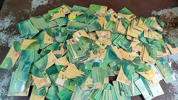 كهرباء وسيارة وأراضي.. مصادر تكشف محددات حذف بطاقات التموين ووقف الدعم