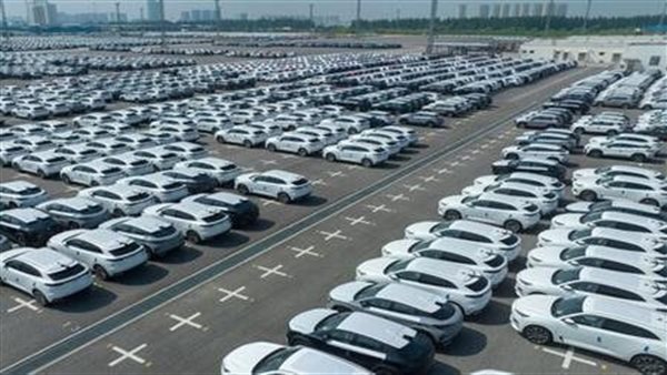 هل تم فتح باب استيراد السيارات من جديد للجميع؟