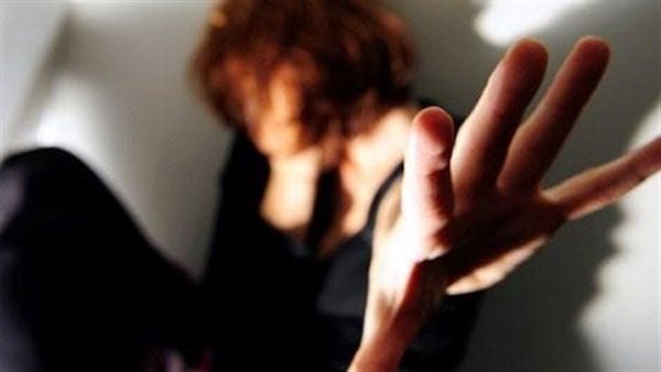 تحرش بيها وسط الشارع.. تفاصيل مثيرة في إحالة شاب للمحاكمة لاتهامه بالتعدي على فتاة بالسلام