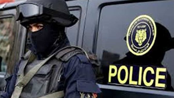 امسك يدها وعرض حياتها للخطر.. المشدد 7 سنوات لعاطل تعدى على طفلة في القليوبية