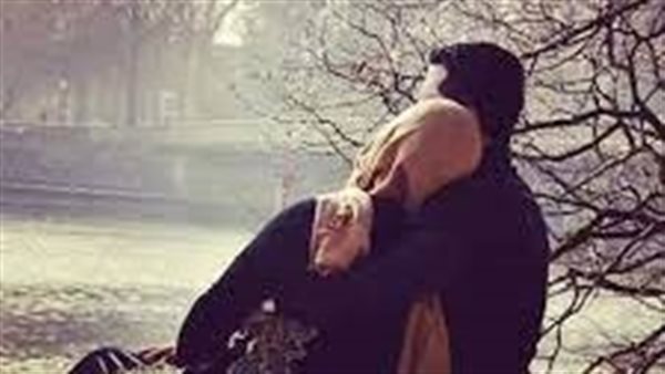 هل الحضن والبوسة في الخطبة حرام؟.. سعاد صالح توصي بأمرين