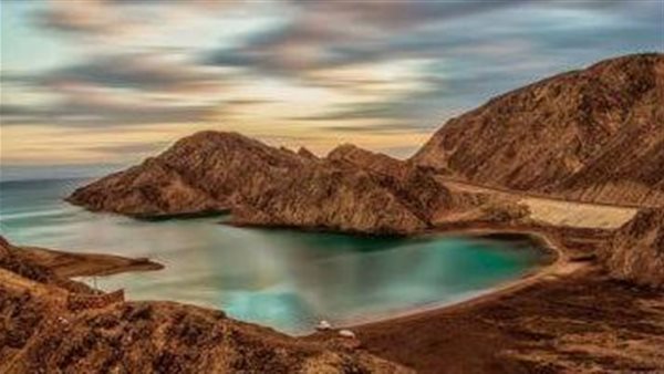 كيف يحدث ذلك؟.. حكاية مهندس هولندي يراهن على سيناء لإنقاذ البشرية