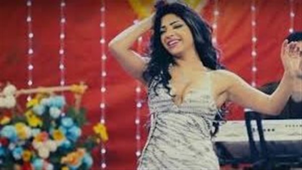 اتمسكت في الكباريه.. تفاصيل القبض على الراقصة صوفيا لورين بسبب إثارة الغرائز