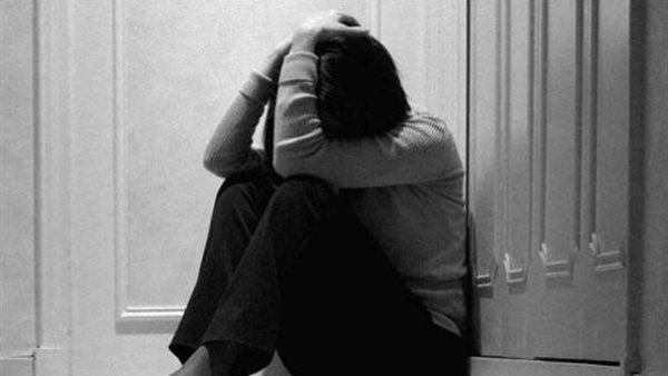 تقدم لخطبتها ورفضته.. حقيقة ابتزاز شاب لفتاة في العريش