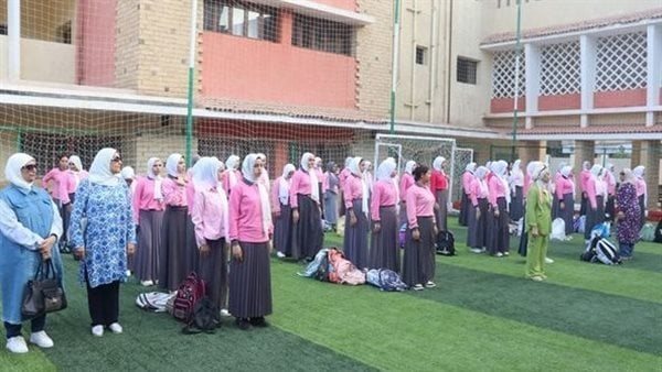 السبب مفاجأة.. ولي أمر طالبة يحرر محضرا ضد مُعلمة بالزمالك في أول يوم دراسة
