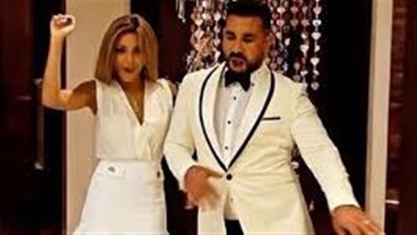 الأولاد يلبسوا لبس الفرح.. مفاجأة أحمد سعد بعد عودته إلى علياء بسيونى | شاهد