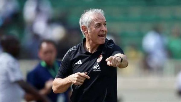 تحذير صارم.. تفاصيل جلسة كولر الخاصة مع ثنائي الأهلي بشأن مواجهة الزمالك