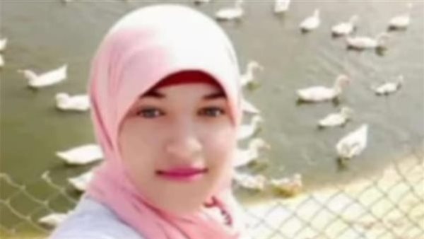 كان فاكرها بتكلم شباب في التليفون.. والد نيرة ضحية الزوج يكشف تفاصيل مثيرة