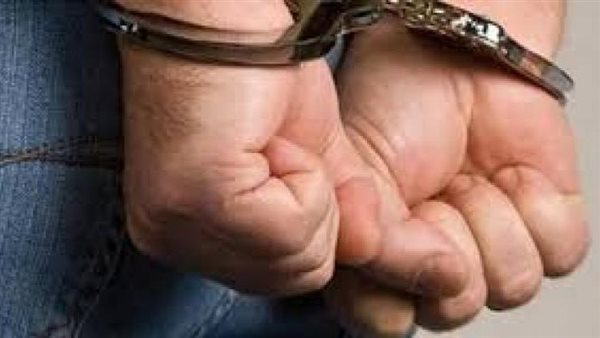 بسبب وصلة هزار.. القبض على المتهم بإنهاء حياة سائق في السلام