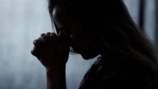 شوفت حريم معاه بالعربية والبيت.. سيدة تطلب الخلع بسبب خيانة زوجها