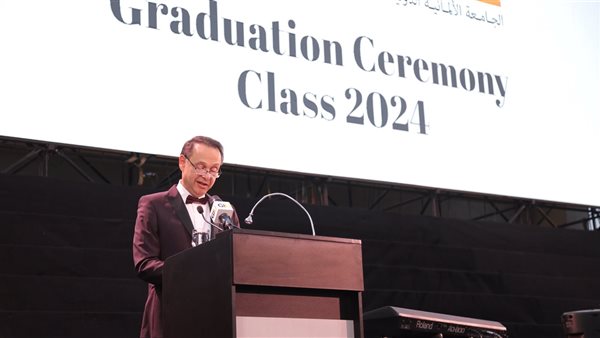 الجامعة الألمانية الدولية GIU تحتفل بتخريج الدفعة الثانية من طلابها بحضور كبار الشخصيات.. (صور)