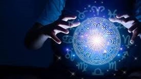 خبيرة أبراج تحذر.. أحداث مثيرة تفاجئ العالم ابتداءً من 4 نوفمبر | فيديو