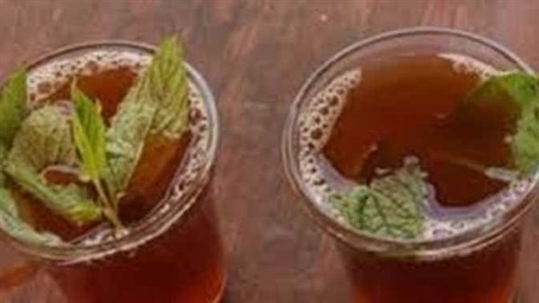 هذا ما يحدث في جسمك عند شرب الشاي بعد تناول الطعام مباشرة