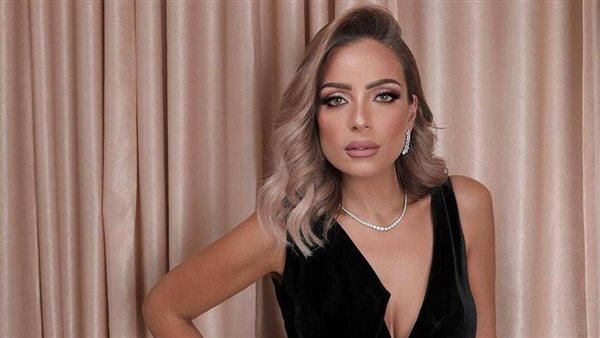 عيد ميلادها الـ46.. صور ريم البارودى قبل وبعد التخسيس | شاهد