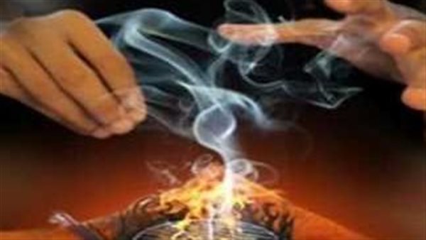 سحر ودجل وأموال طائلة عبر الإنترنت.. تفاصيل مثيرة في القبض على دجال الإسكندرية 