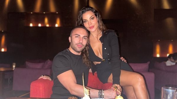 رسالة غامضة وسرقة دولارات.. القصة الكاملة لـ انفصال نادين نجيم عن خطيبها إريك ناربيكان 