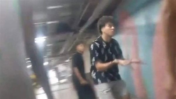 لهذه الأسباب..لماذا قضت المحكمة ببراءة إمام عاشور في قضية خناقة المول بالشيخ زايد؟