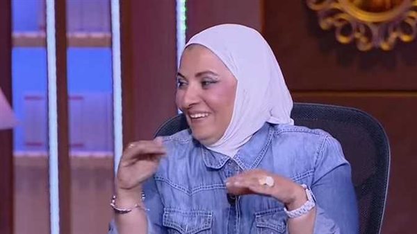 «عامل بُرم».. هبة قطب: «الزوج بيبقى خايف ليلة الدخلة أكثر من الزوجة» | فيديو