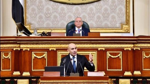 تفاصيل بيان وزير التعليم في مجلس النواب.. ماذا يحدث في ملف زيادة أجور المعلمين؟ | فيديو