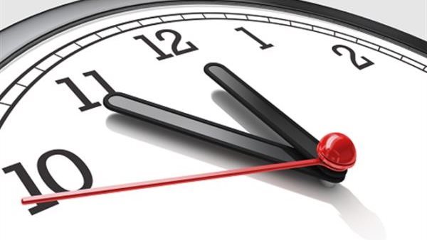 موعد تطبيق التوقيت الشتوي 2024.. مواعيد القطارات وغلق وفتح المحلات