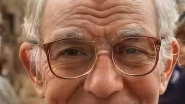 مهرجان القاهرة الدولي للطفل العربي يعلن عن تكريم الفنان الكبير رشوان توفيق