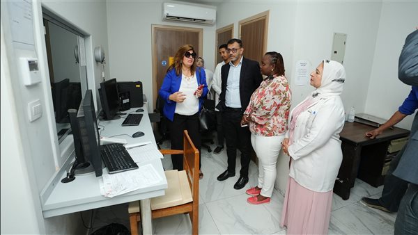 مستشفى قصر العيني بجامعة القاهرة يستقبل عددًا من الخبراء في أورام البروستاتا