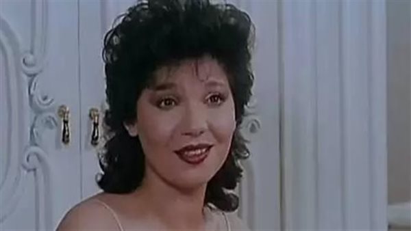 اتجوزت عرفي 10 سنين وكنت زوجة تانية.. اعترافات مثيرة للفنانة عايدة رياض | فيديو