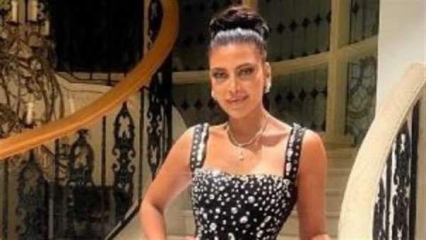 فستان جريء.. ريهام حجاج تثير الجدل في أول إطلالة بعد الولادة | شاهد