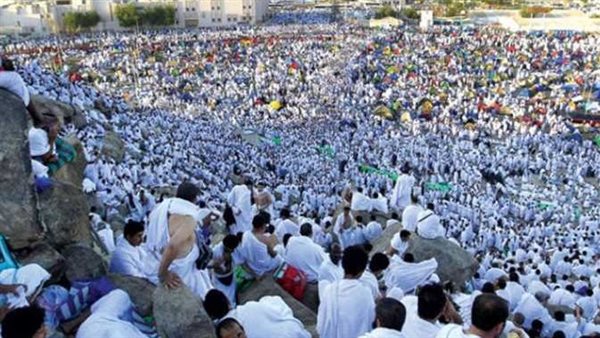 غرفة شركات السياحة تكشف حقيقة إلغاء شرط أداء الحج لمن سبق له أداء الفريضة | فيديو